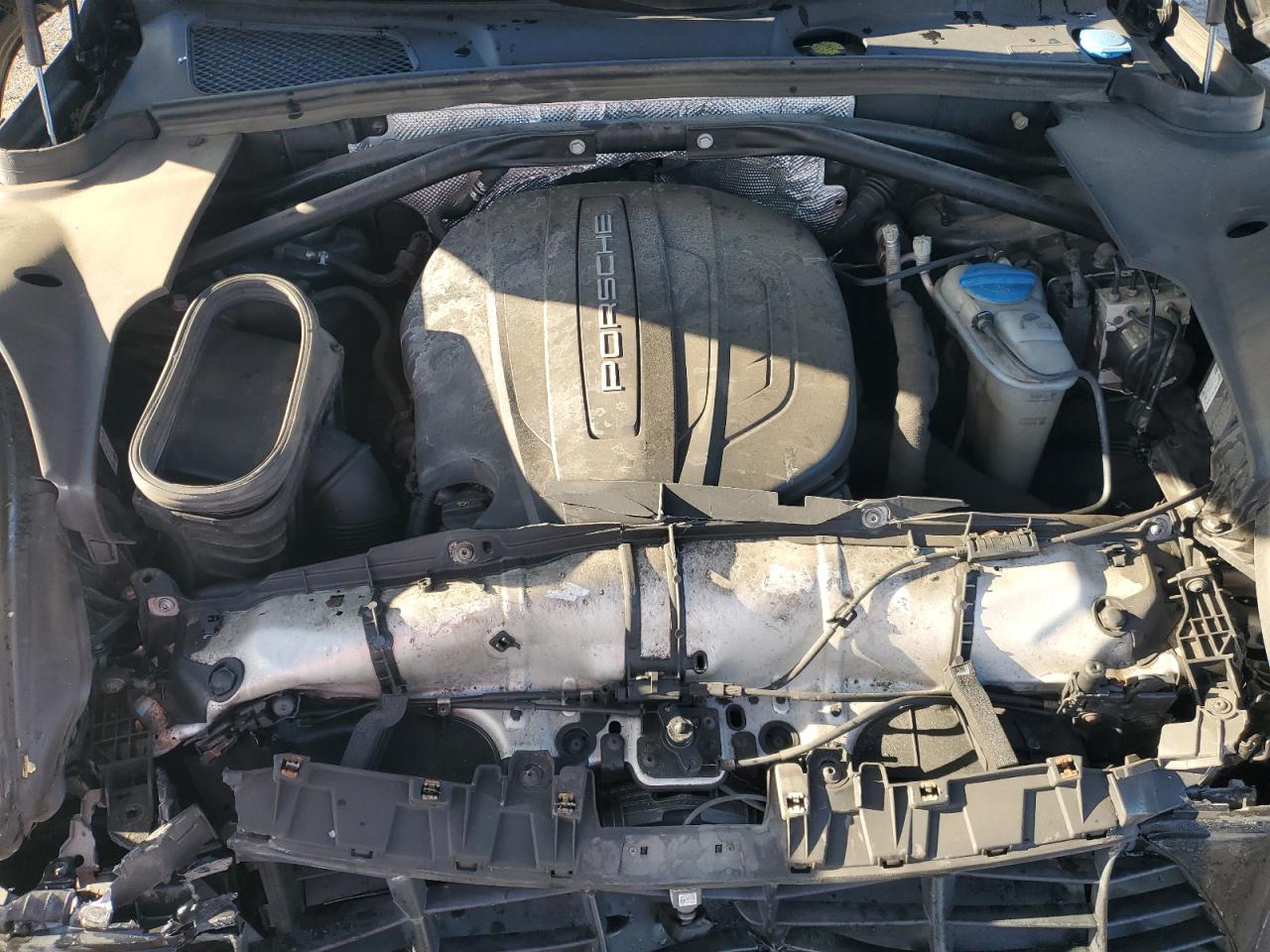 Porsche Macan Image 10