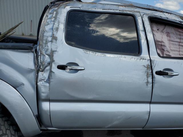 Toyota Tacoma Double Cab Image 2