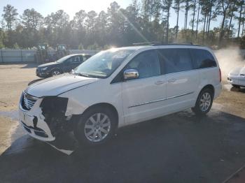  Salvage Chrysler Minivan