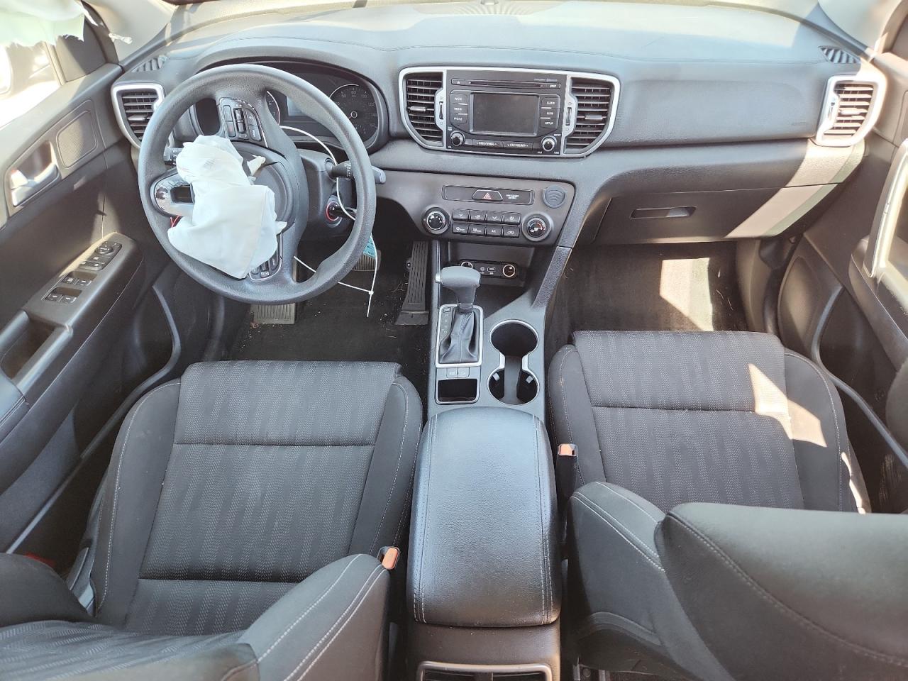 Kia Sportage Lx Image 2