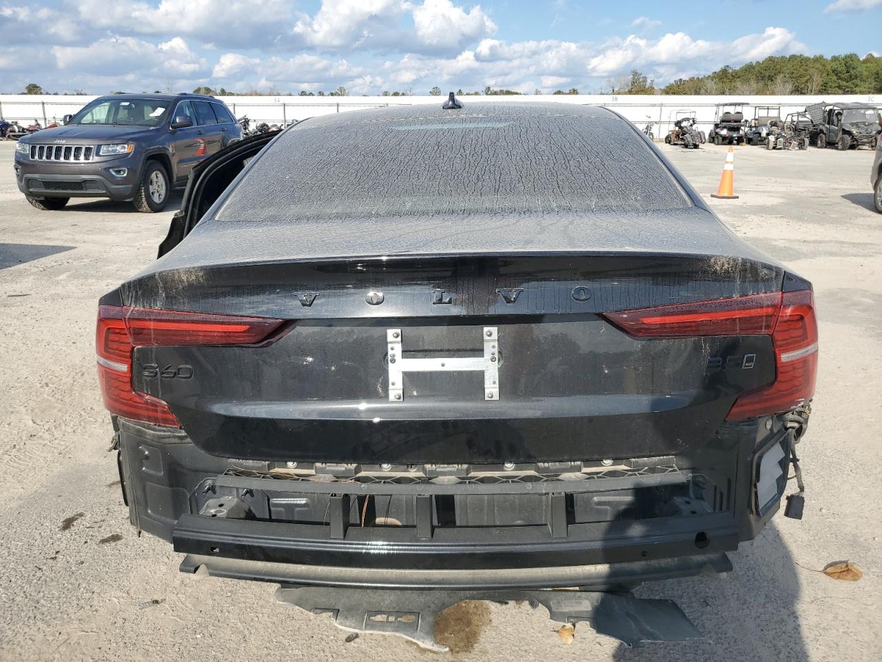 Volvo S60 Plus Plus Image 11