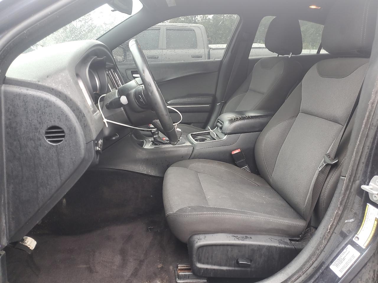 Dodge Charger Se Image 10