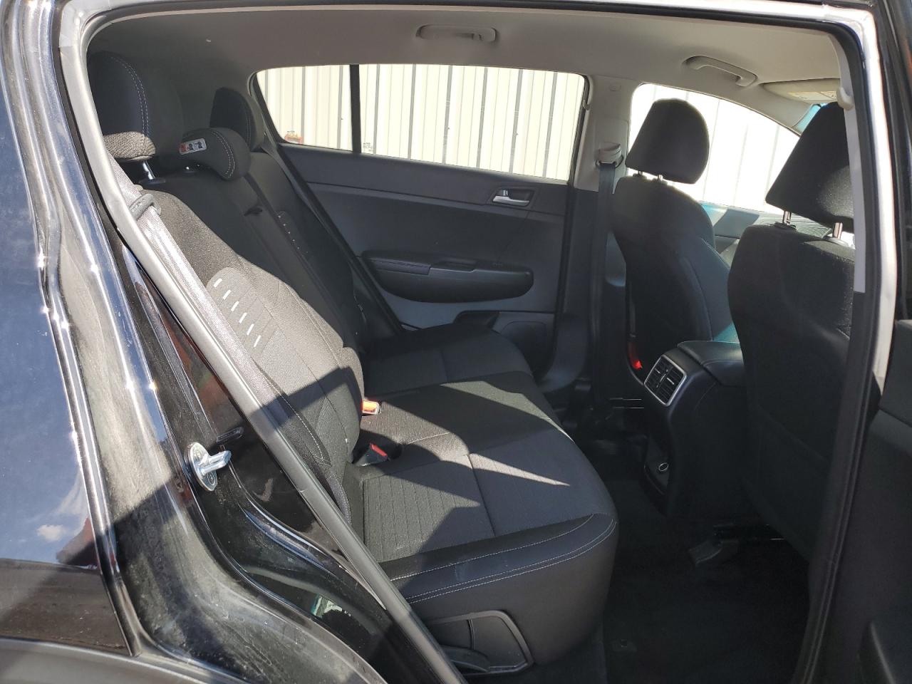 Kia Sportage Lx Image 12