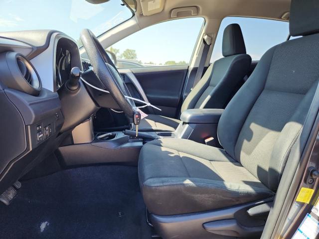 Toyota RAV4 Le Image 6