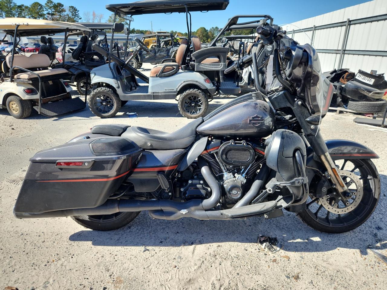 Harley-Davidson Fl Cvo Street Glide Image 1