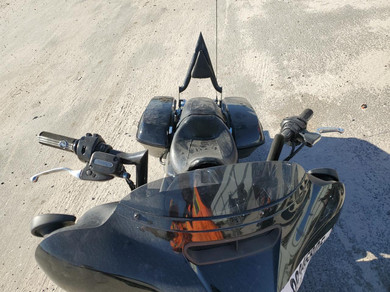 Harley-Davidson Fl Image 9