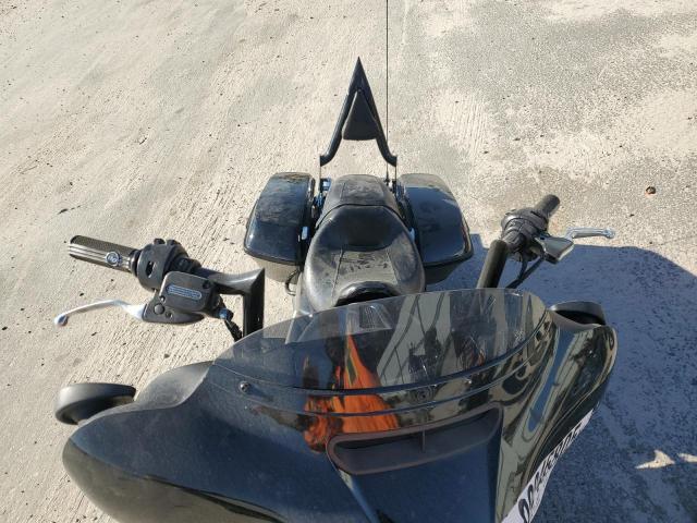 Harley-Davidson Fl Image 9