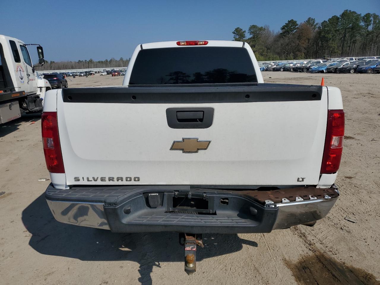 Chevrolet Silverado C1500 Image 9