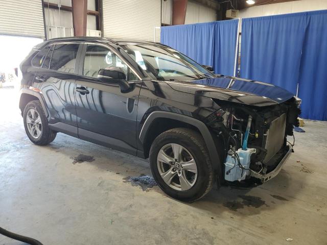 Toyota RAV4 Le Image 4