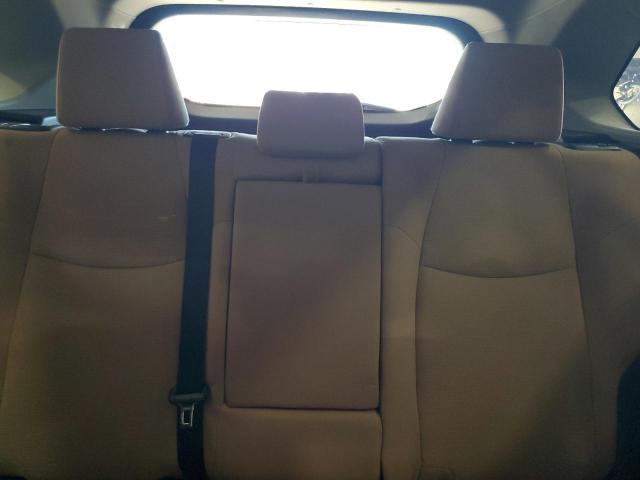 Toyota RAV4 Le Image 8