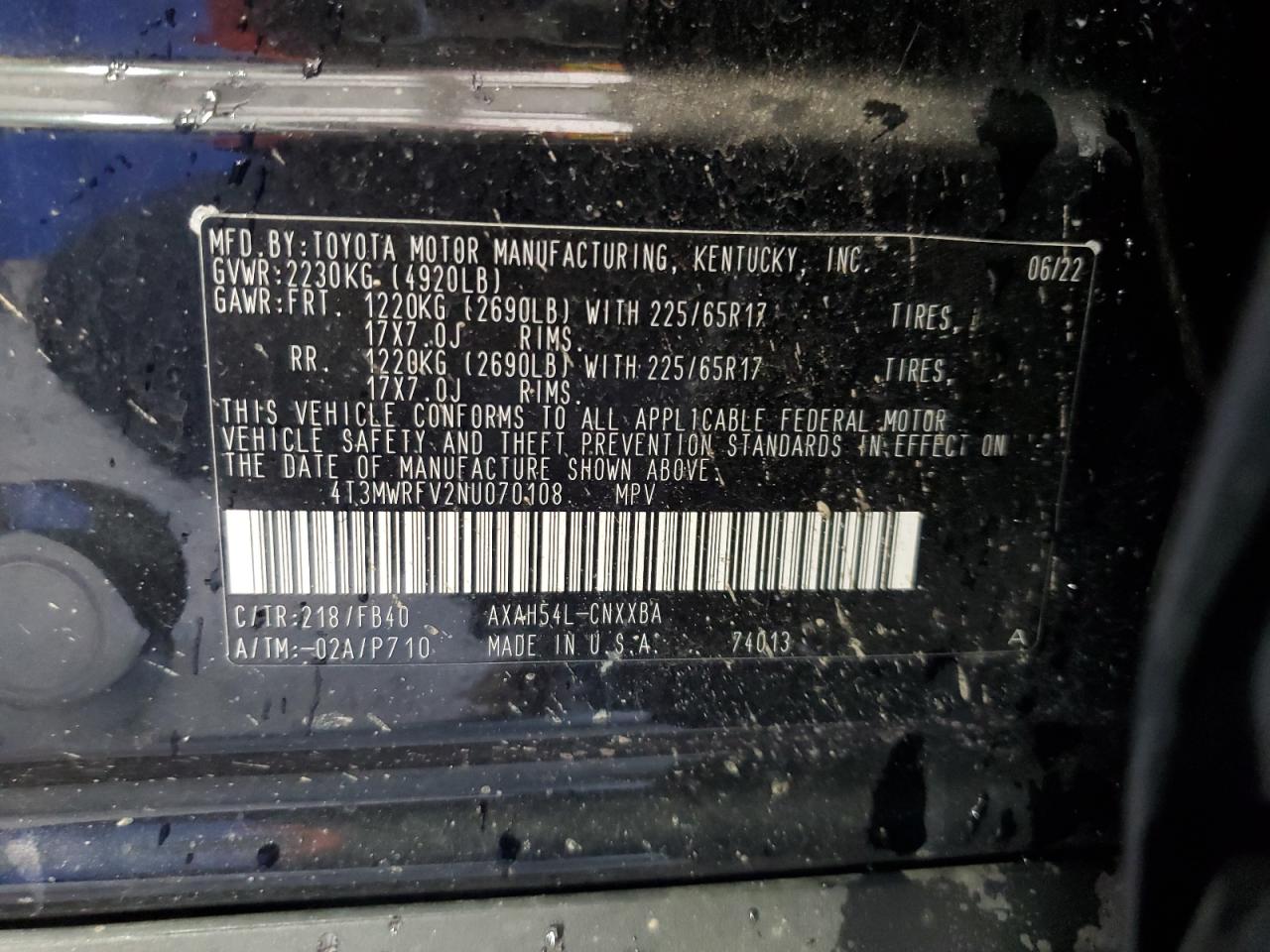 Toyota RAV4 Le Image 10