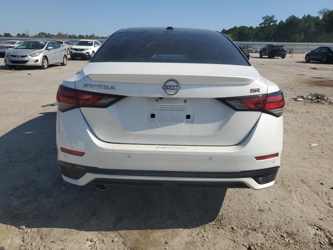 Nissan Sentra Sr Image 4