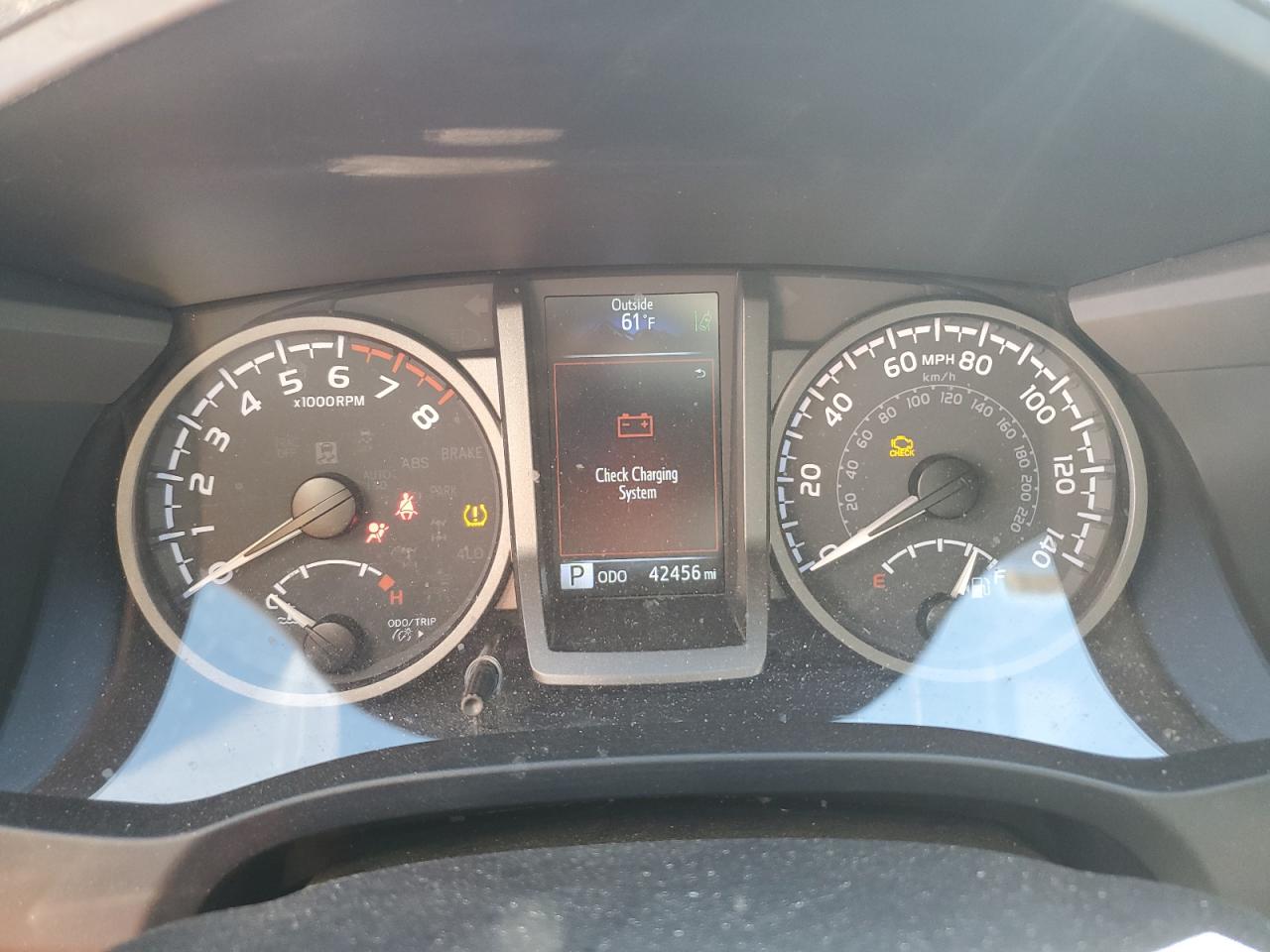 Toyota Tacoma Double Cab Image 6