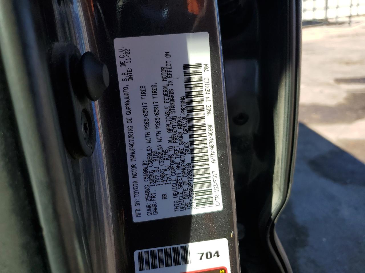 Toyota Tacoma Double Cab Image 8