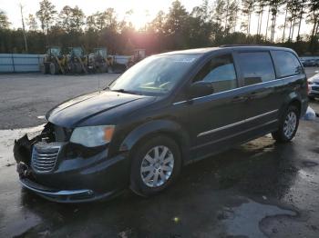  Salvage Chrysler Minivan