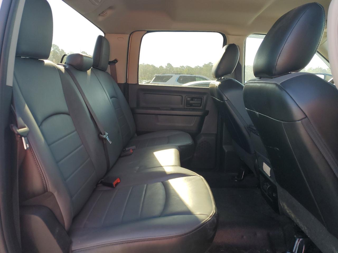 Ram 1500 Tradesman Image 3