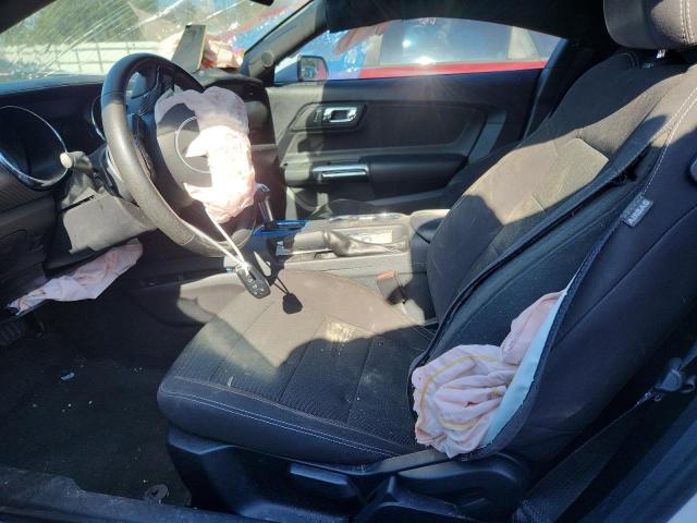 Ford Mustang Image 13