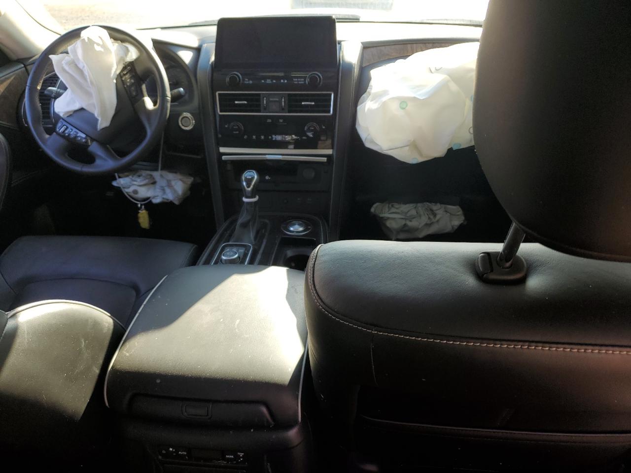 INFINITI Qx Luxe Image 8