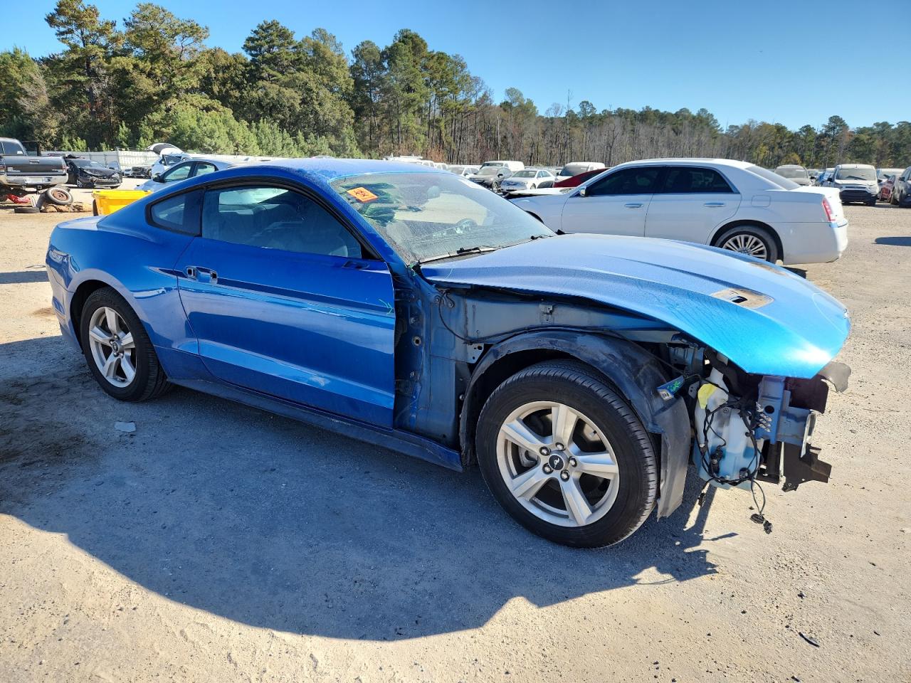 Ford Mustang Image 9