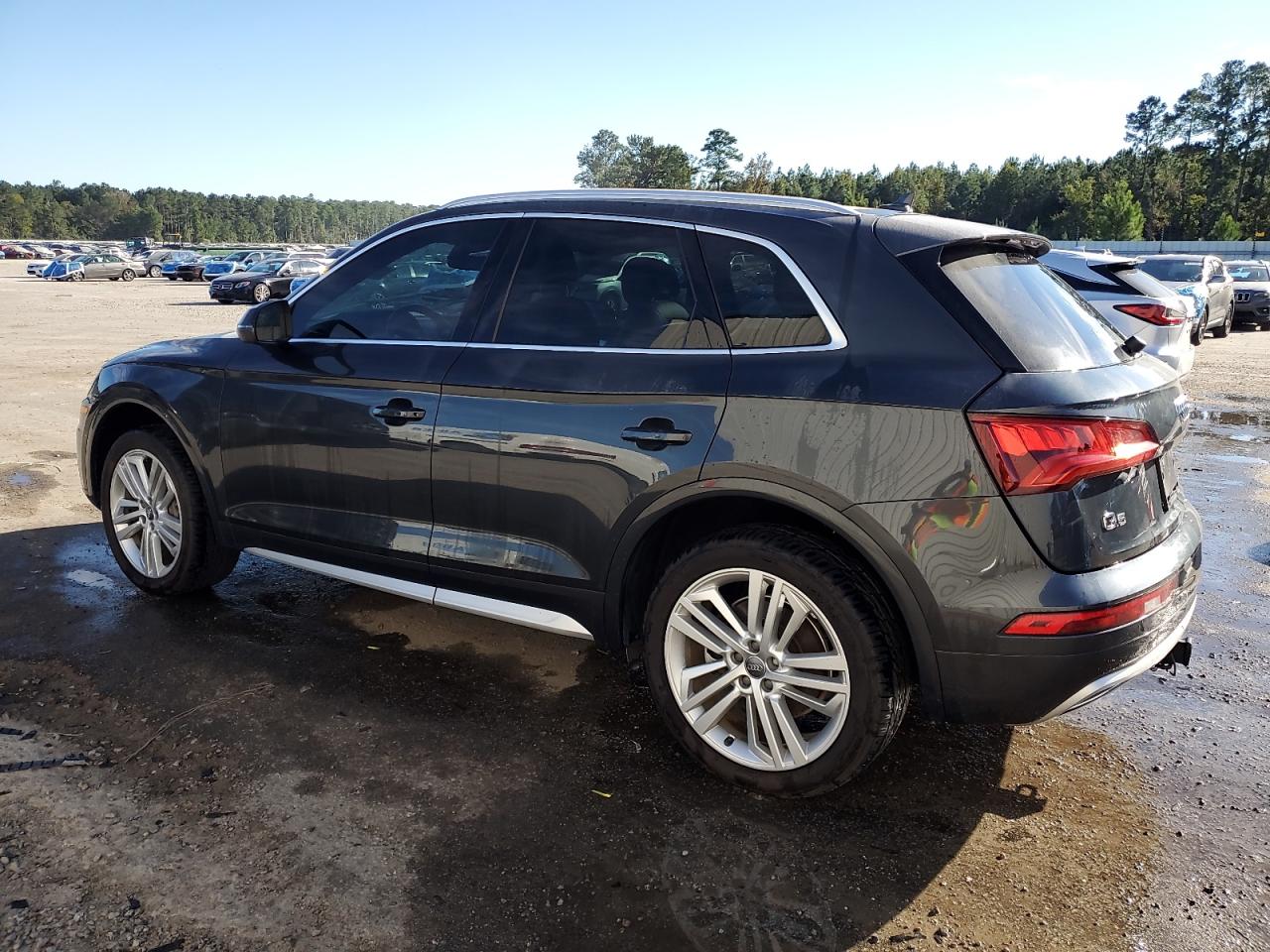Audi Q5 Premium Plus Image 3