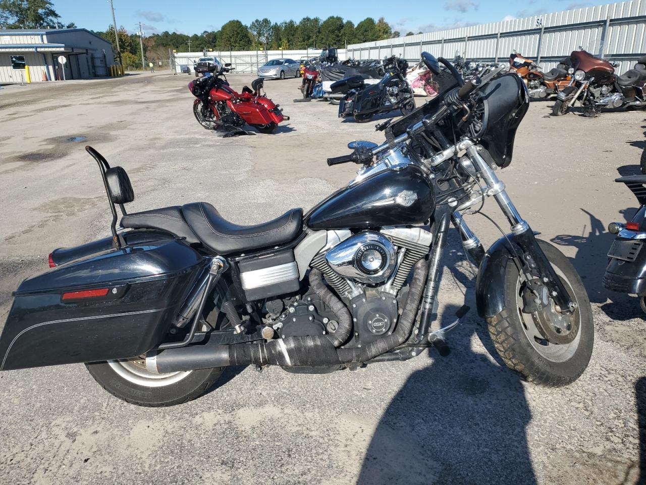 Harley-Davidson Fx Dyna Fat Bob Image 1