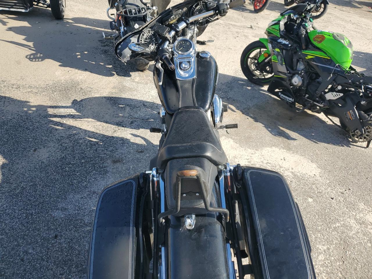 Harley-Davidson Fx Dyna Fat Bob Image 6