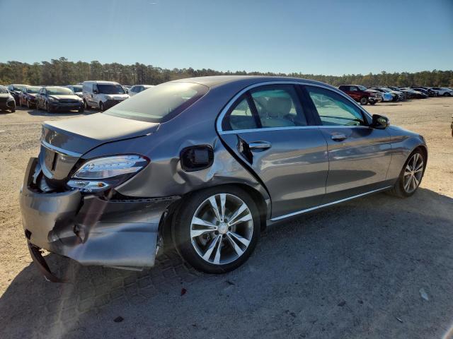 Mercedes-Benz C-Class 300 Image 4