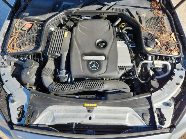 Mercedes-Benz C-Class 300 Image 10