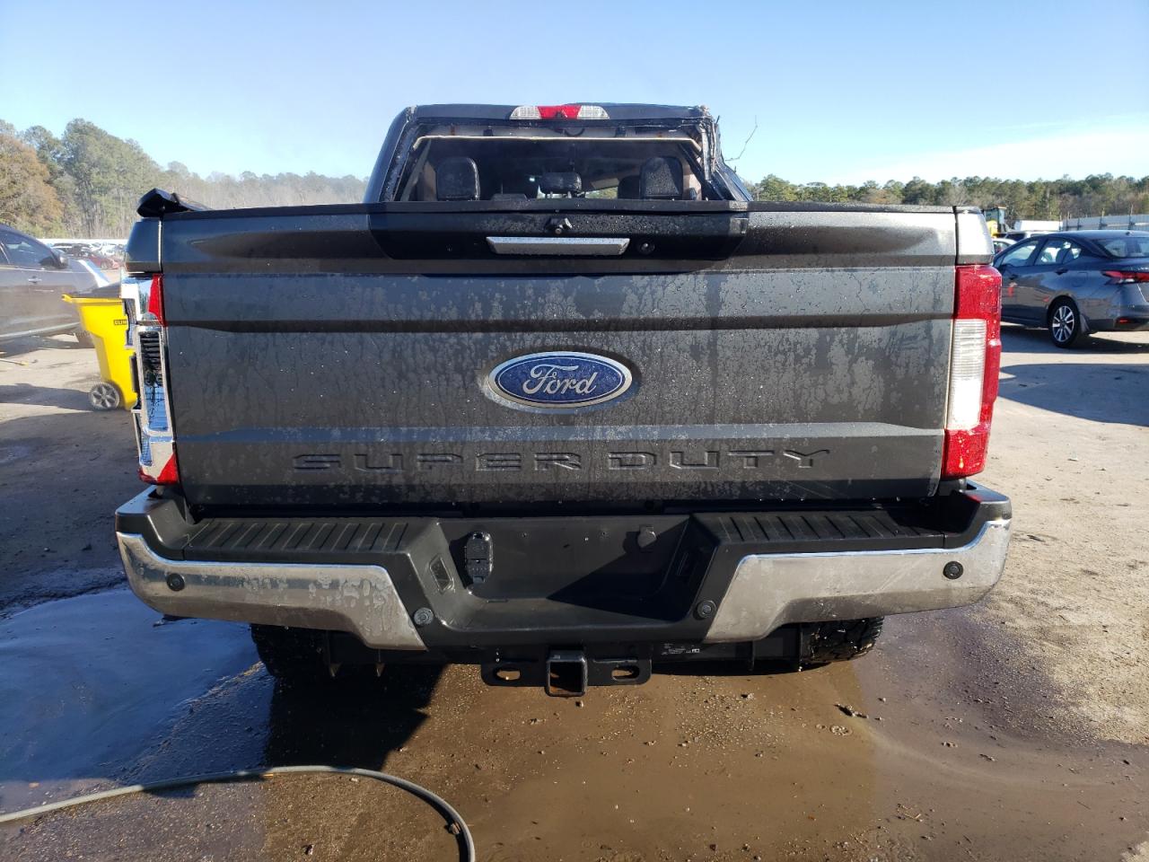 Ford F-250 Super Duty Image 10