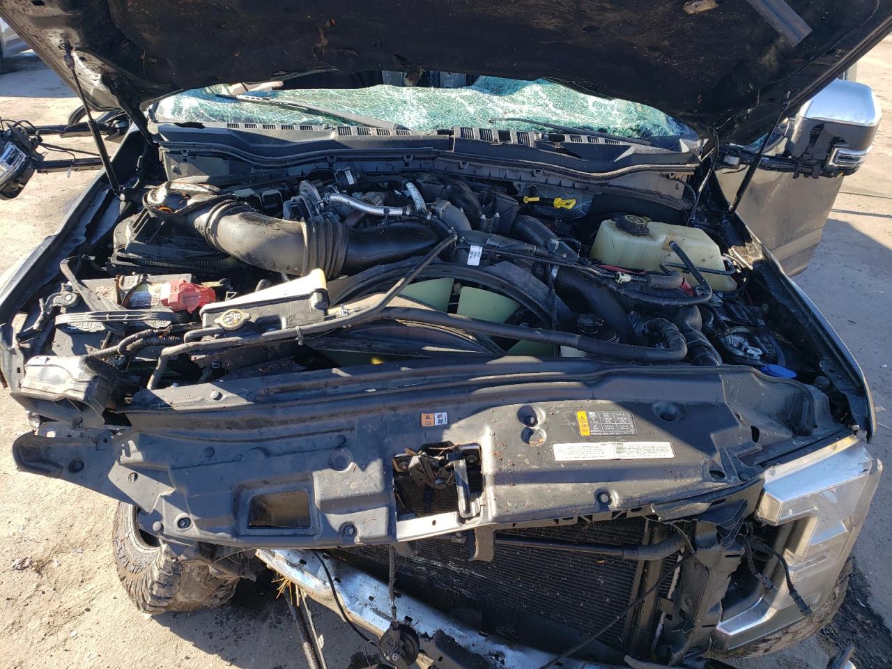 Ford F-250 Super Duty Image 8