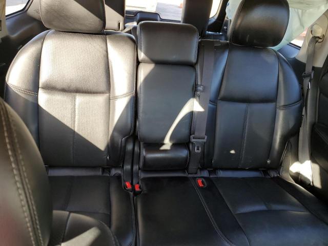 Nissan Pathfinder Platinum Image 4