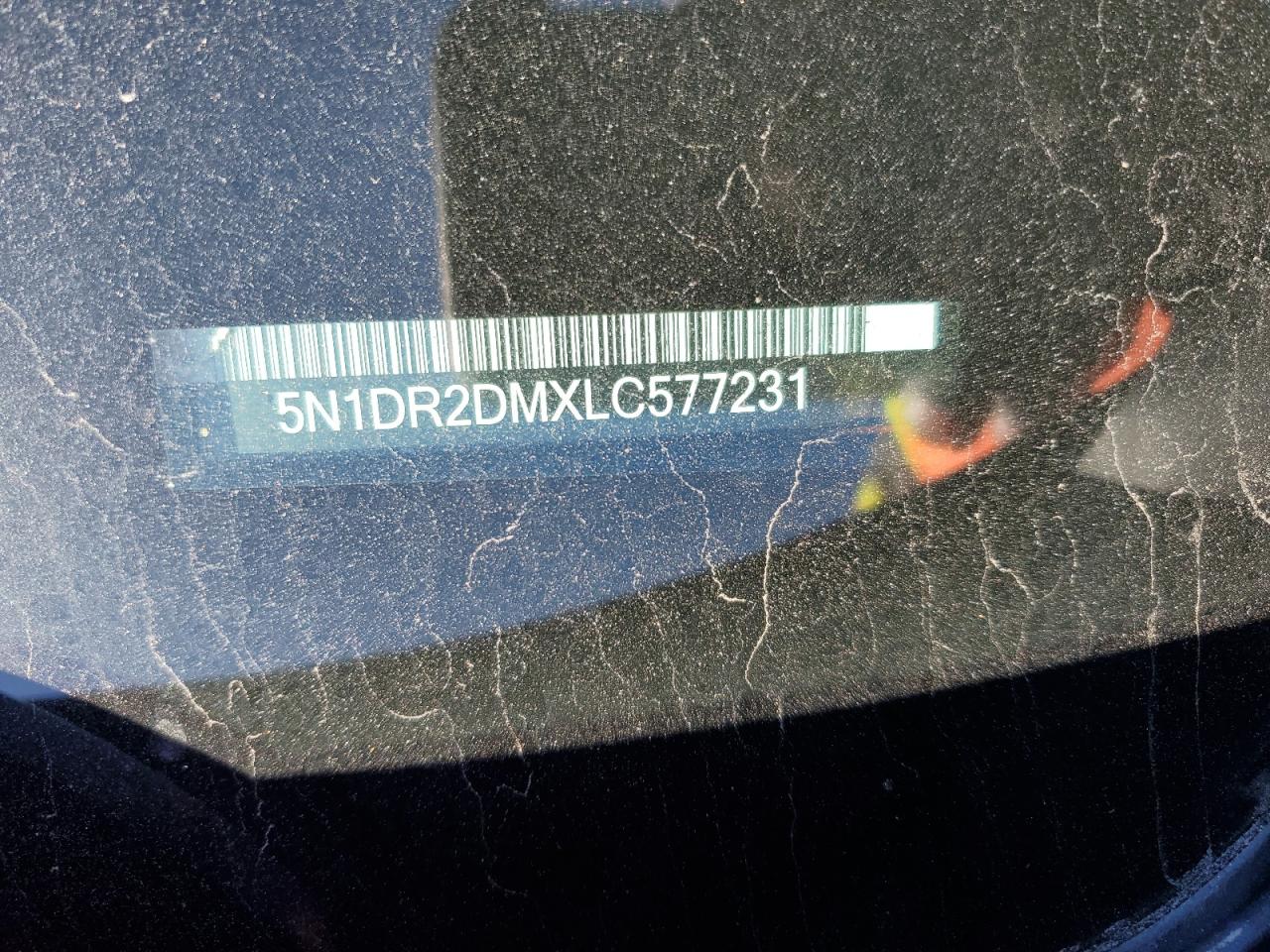 Nissan Pathfinder Platinum Image 12