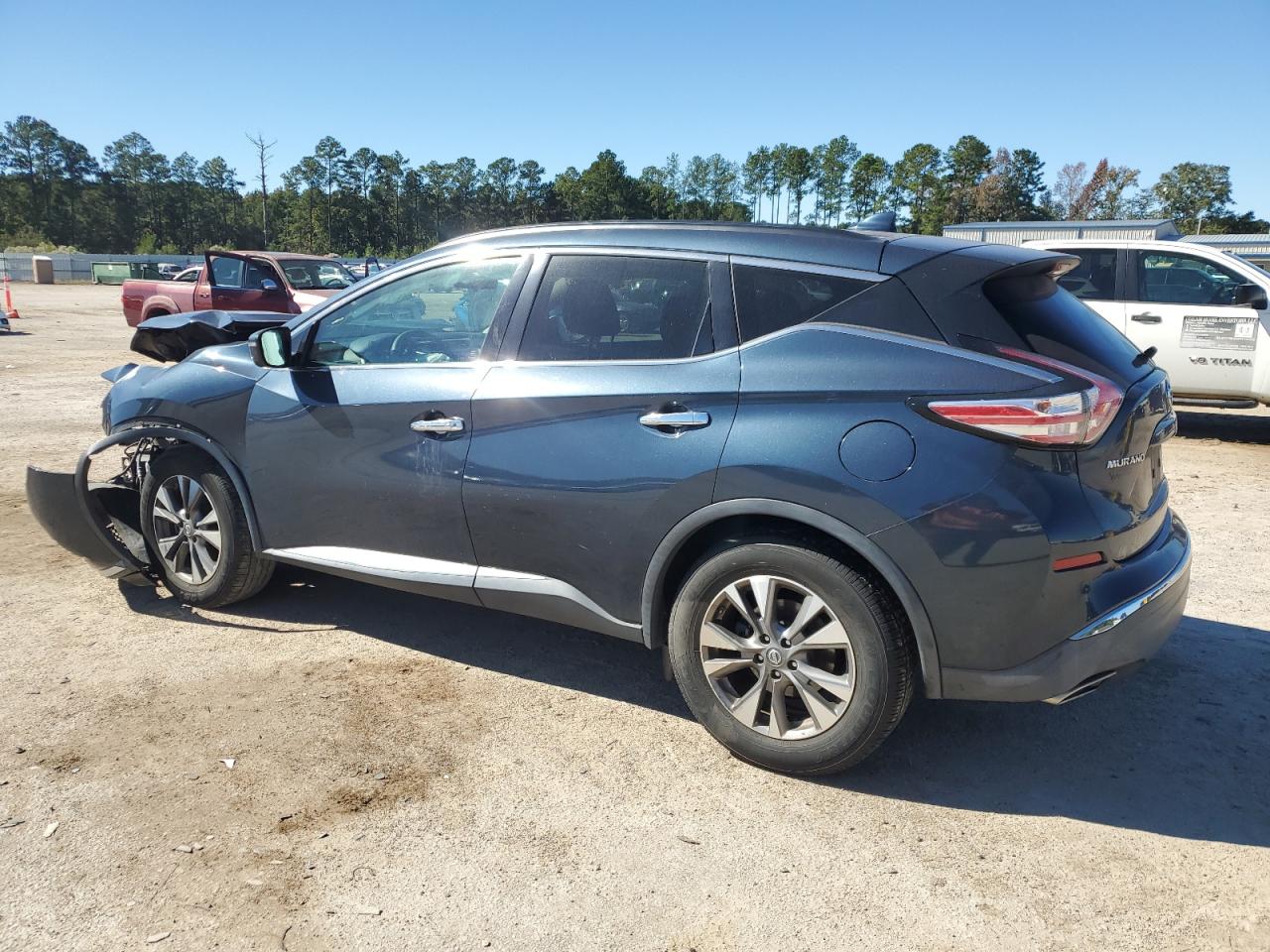 Nissan Murano S Image 2