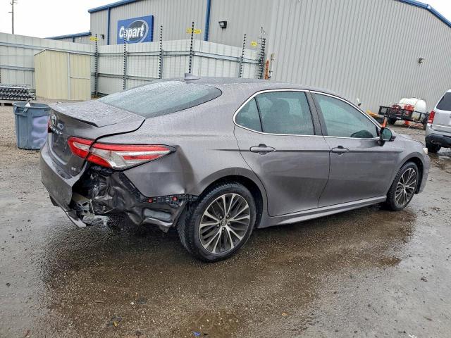 Toyota Camry L Image 11