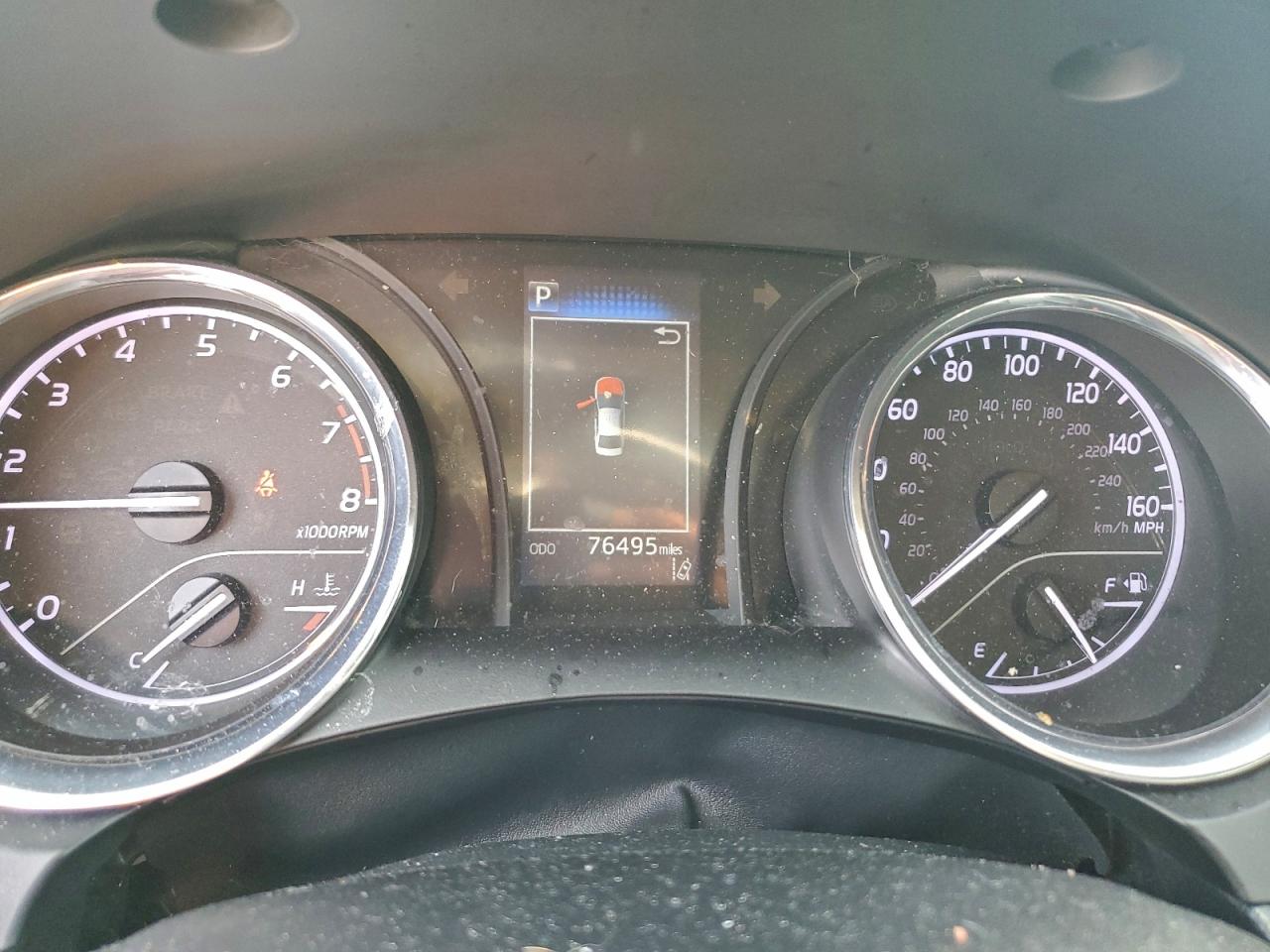 Toyota Camry L Image 4