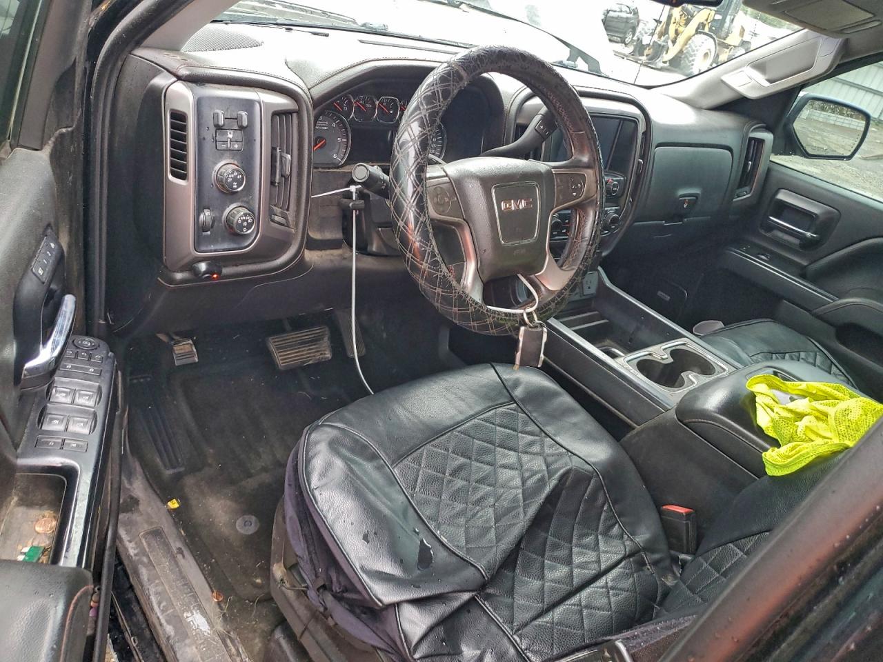 GMC Sierra K1500 Slt Image 3