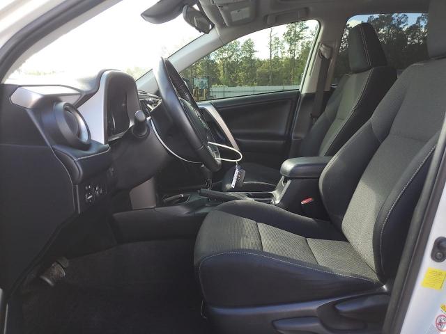 Toyota RAV4 Xle Image 10