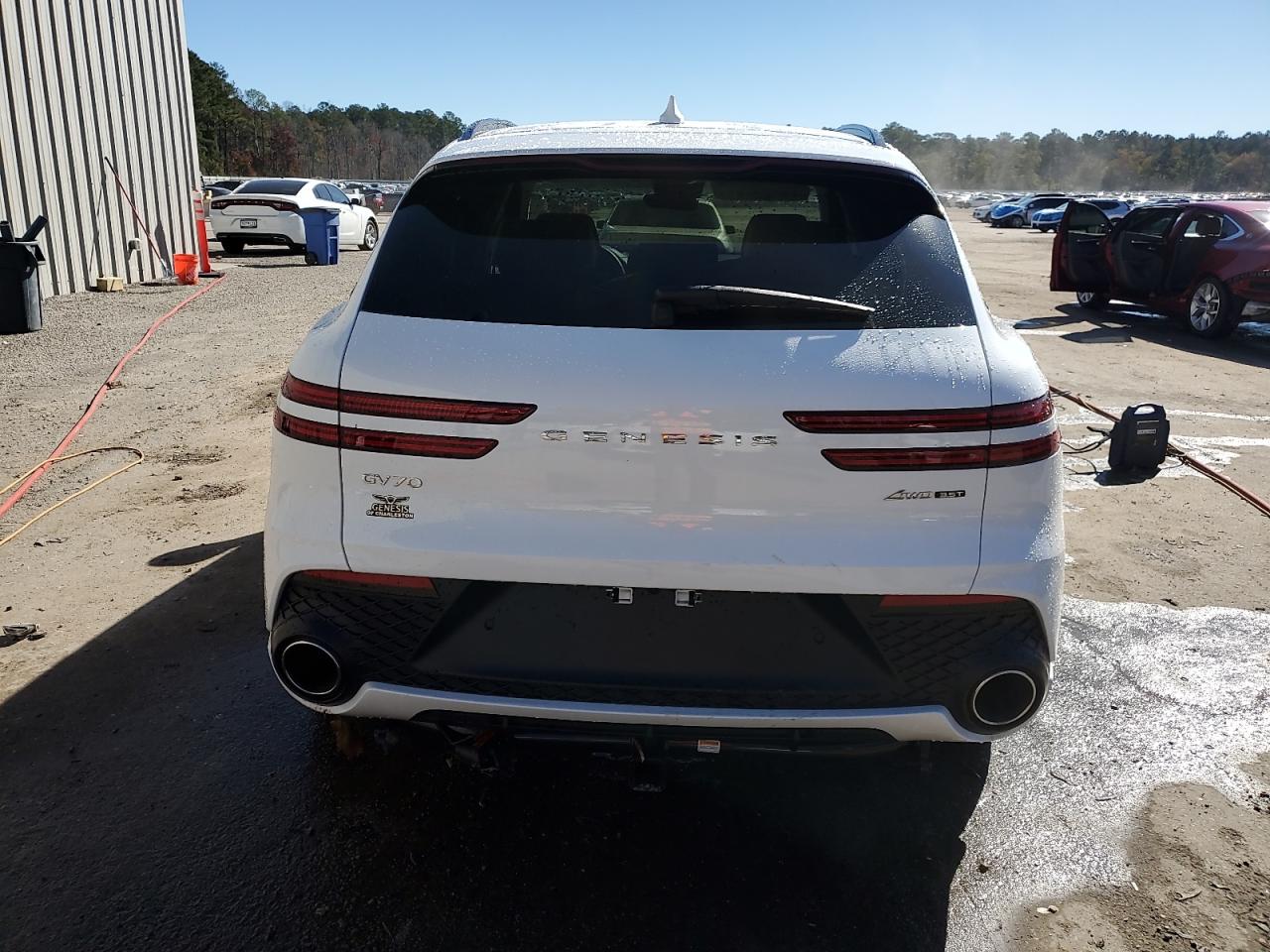 Genesis Gv70 Base Base Image 6