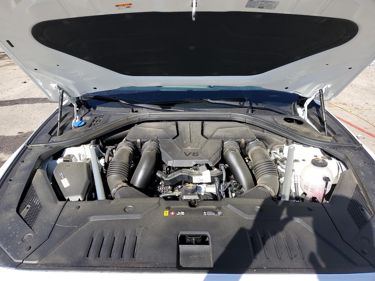 Genesis Gv70 Base Base Image 13