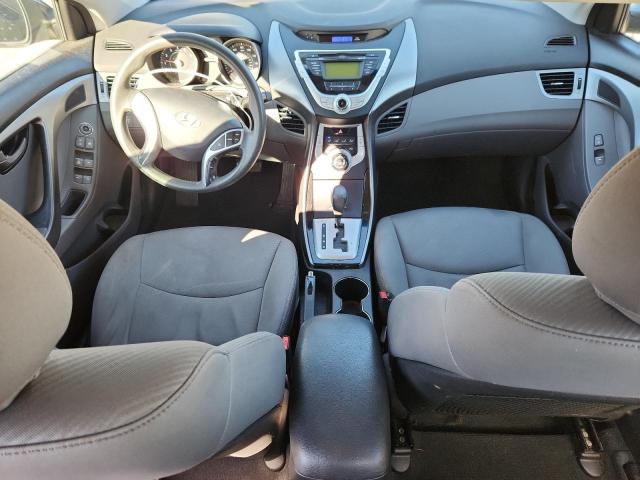Hyundai ELANTRA Gls Image 11