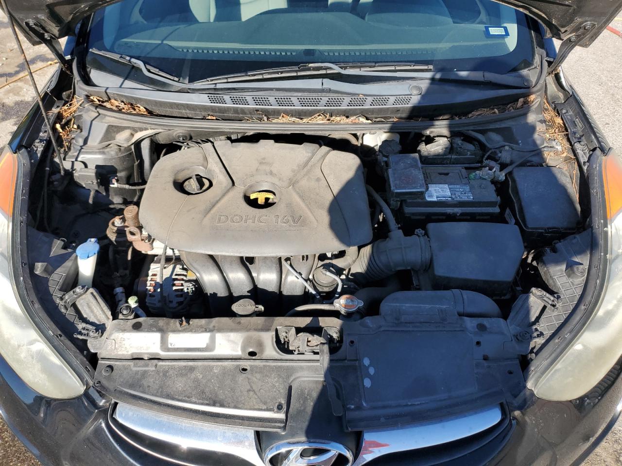 Hyundai ELANTRA Gls Image 10