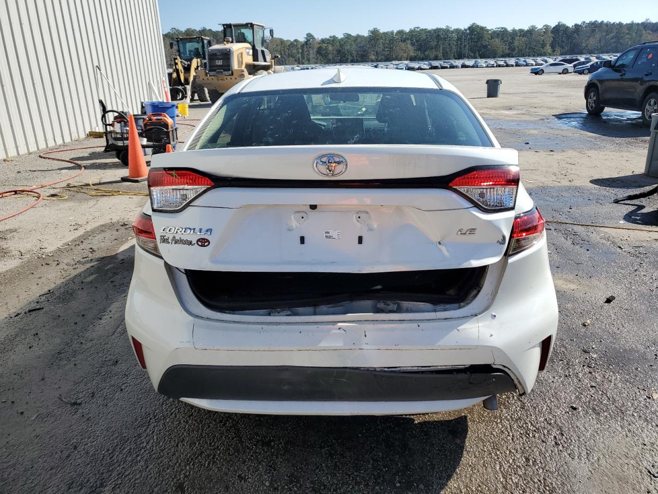 Toyota Corolla Le Image 3