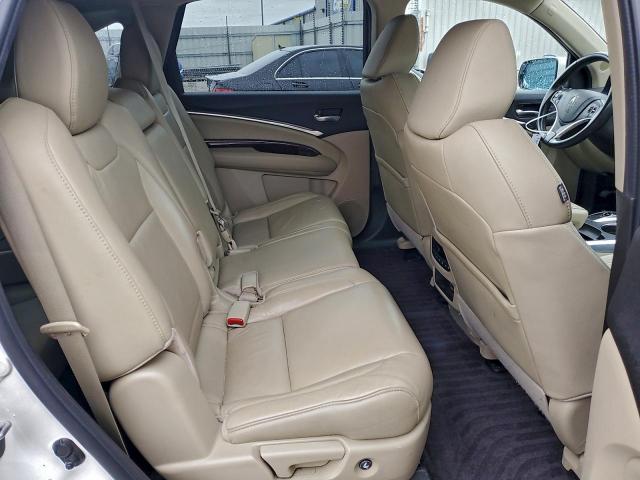 Acura MDX Image 12