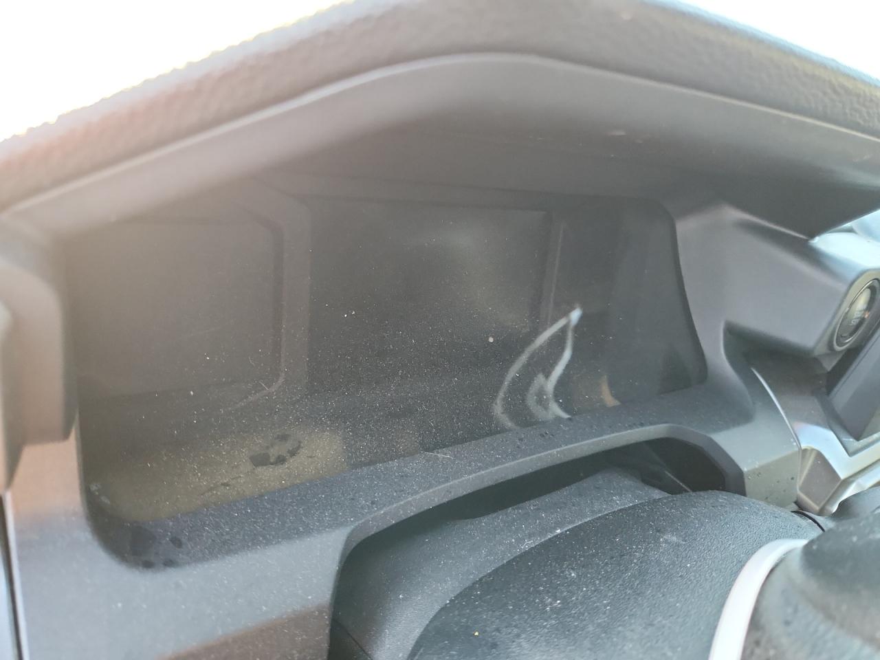 Toyota Tacoma Double Cab Image 12