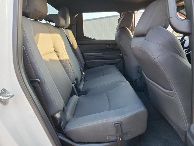 Toyota Tacoma Double Cab Image 5