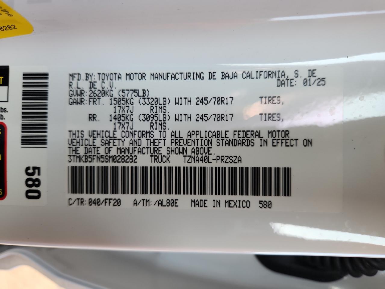 Toyota Tacoma Double Cab Image 10