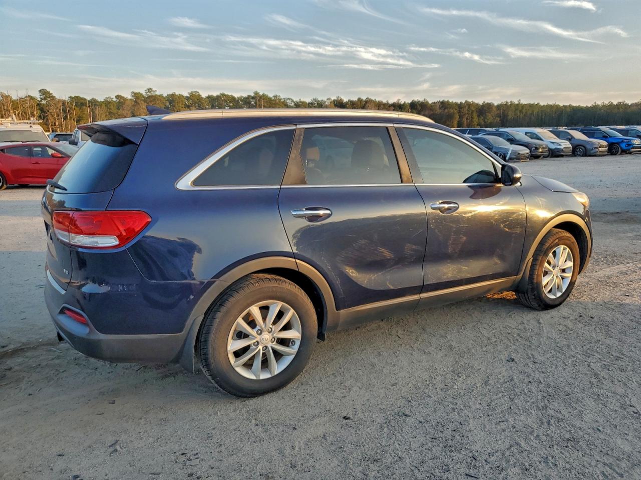 Kia Sorento Lx Image 7