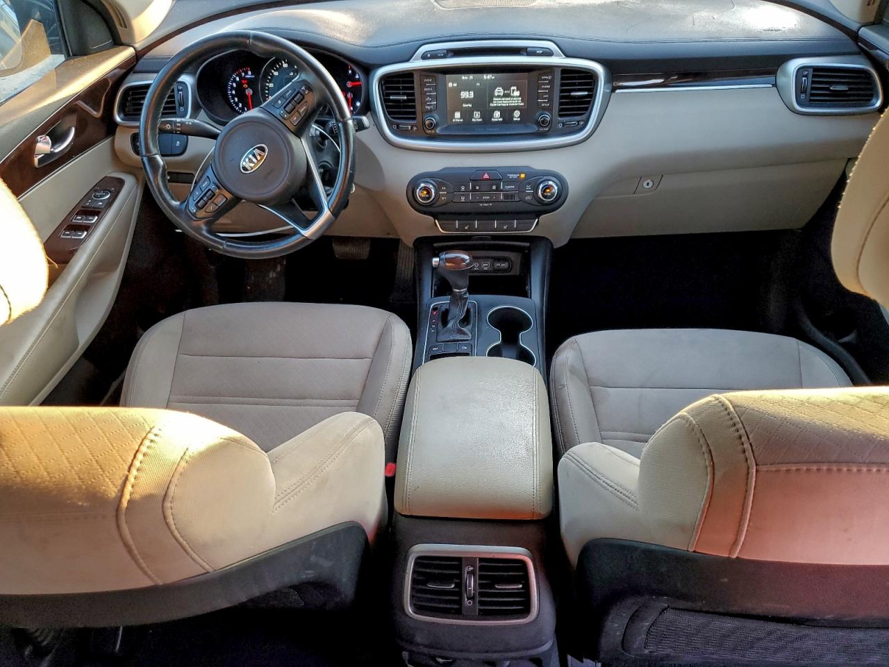 Kia Sorento Lx Image 8