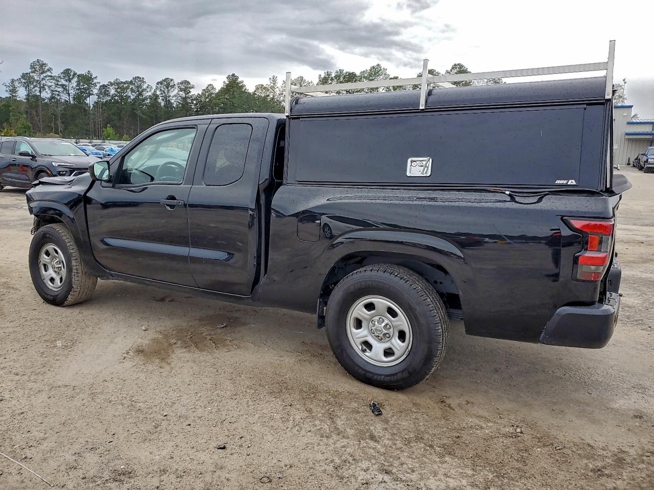 Nissan Frontier S Image 10