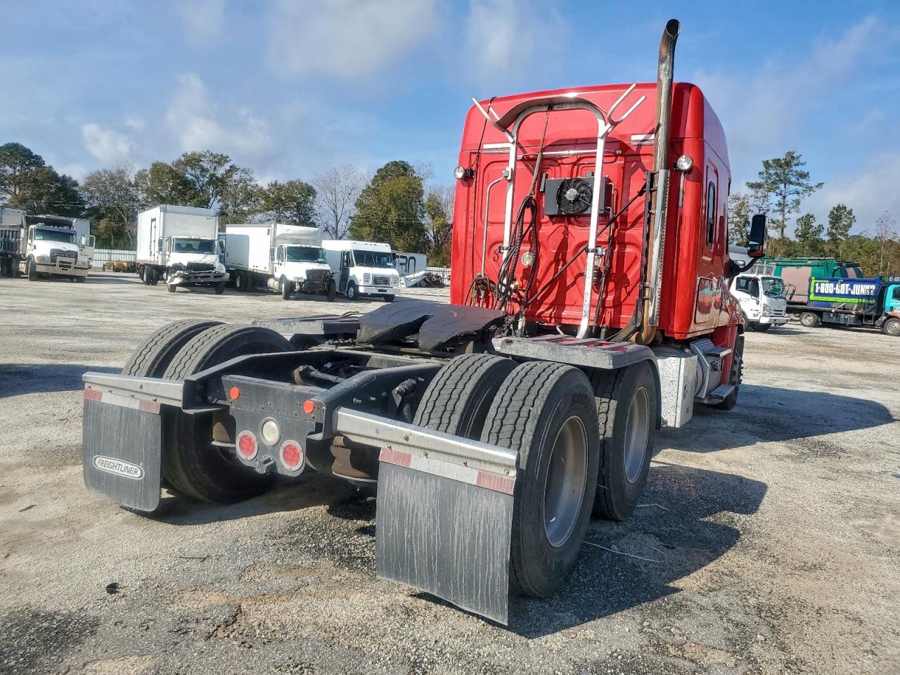 Freightliner Cascadia 1 Image 8
